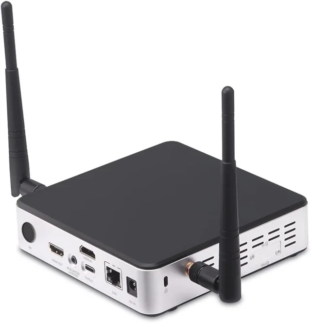 Geniatech APC820 industrial player